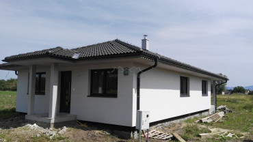 Bungalov Nela pri Malackách – SR